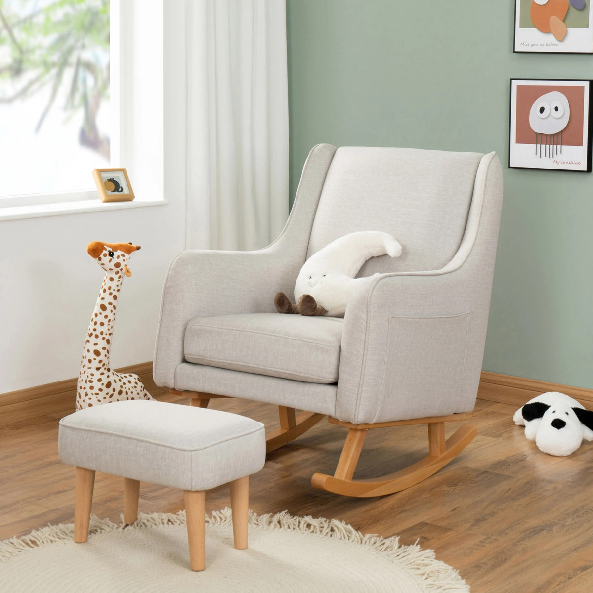 Ida Nursing Chair with Footstool – Bouclé – Cashmere