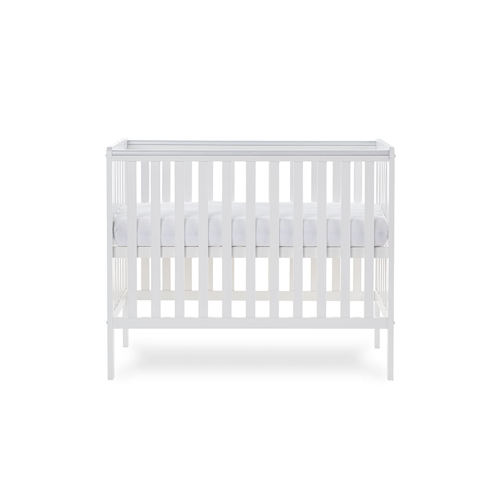 Bantam Space Saver Cot & Cot Top Changer - White (5)