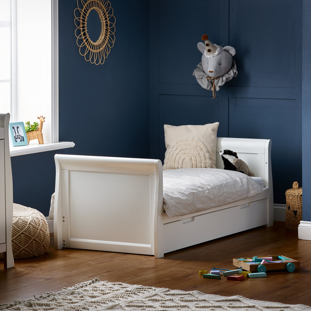Stamford Classic Sleigh 2 Piece Room Set - White (3)