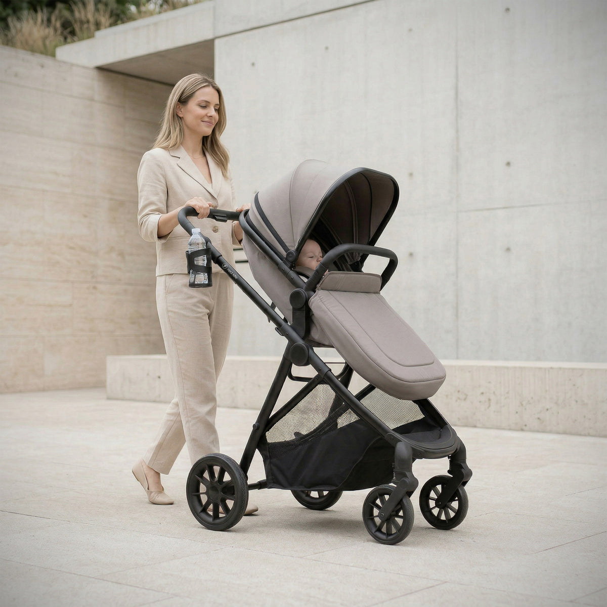 Red Kite Push Me Savanna i – Travel System