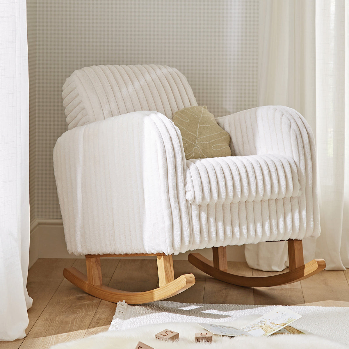 Etta Nursing Chair - Faux Fur Cream