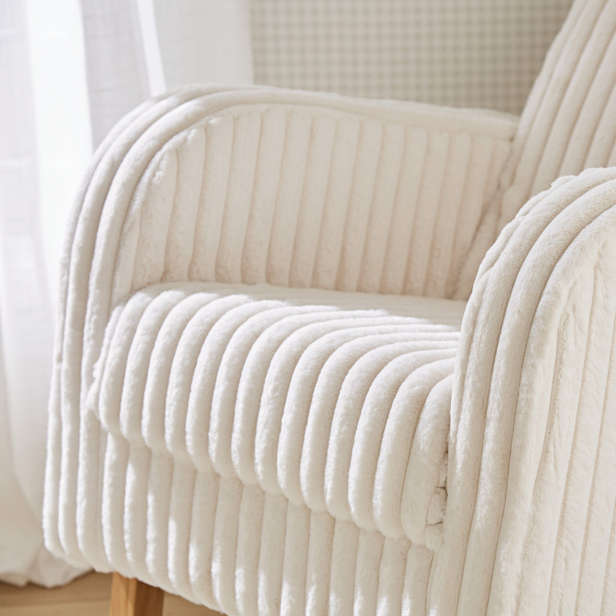 Etta Nursing Chair - Faux Fur Cream