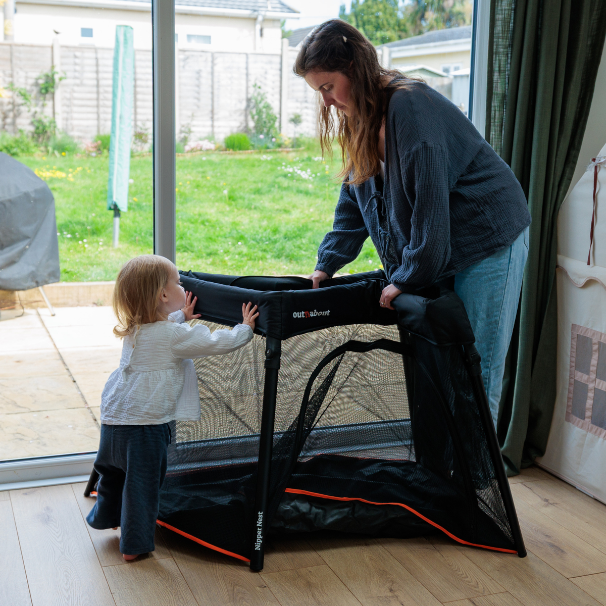 Out n About Nipper Nest Travel Cot