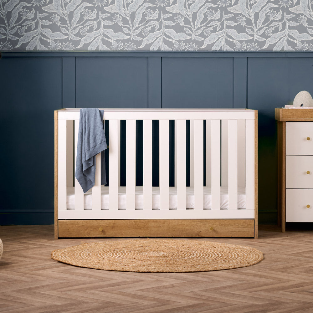 Nika 2 Piece Nursery Room Set - Oak & White (3)
