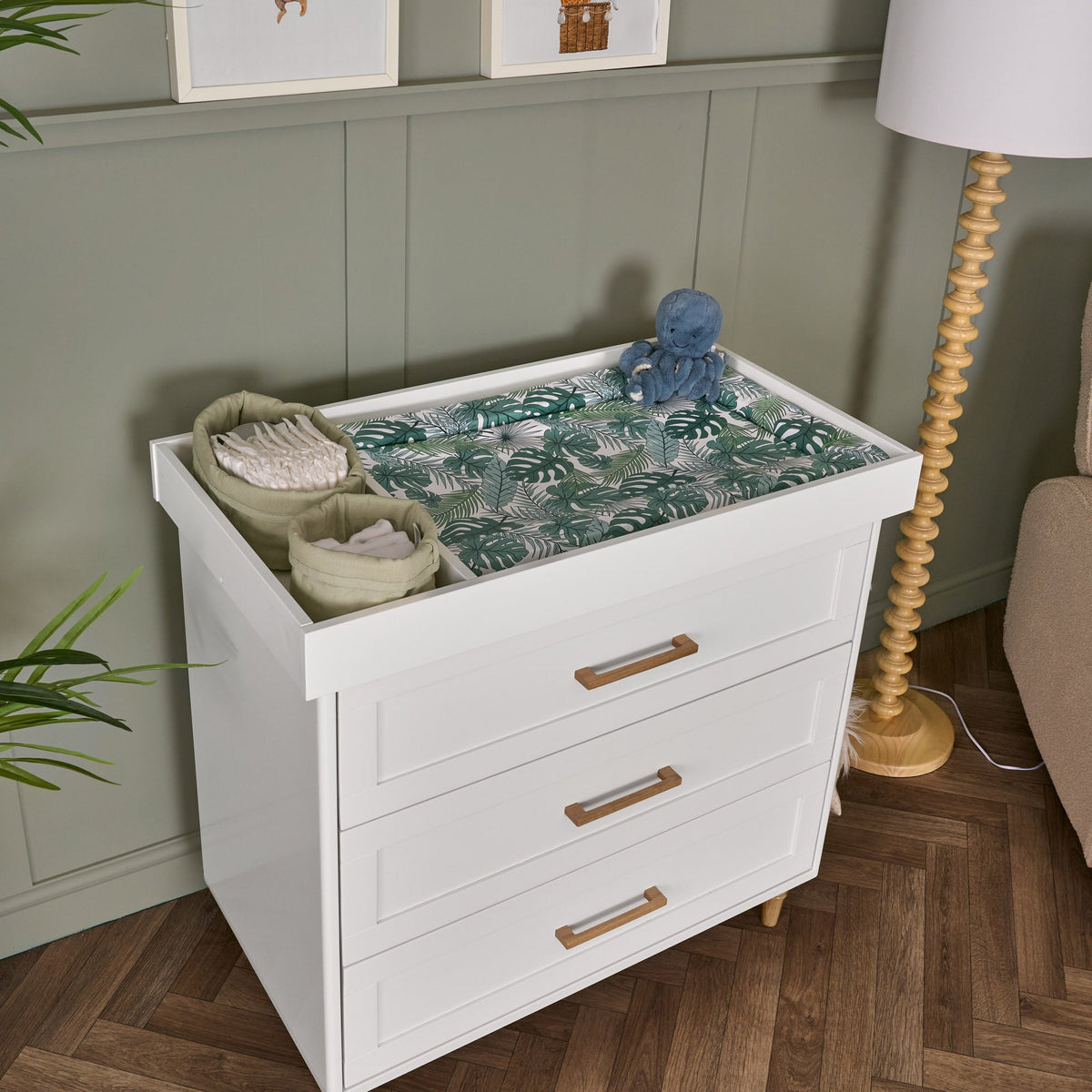 Orla Changing Unit - White with Oak (2)