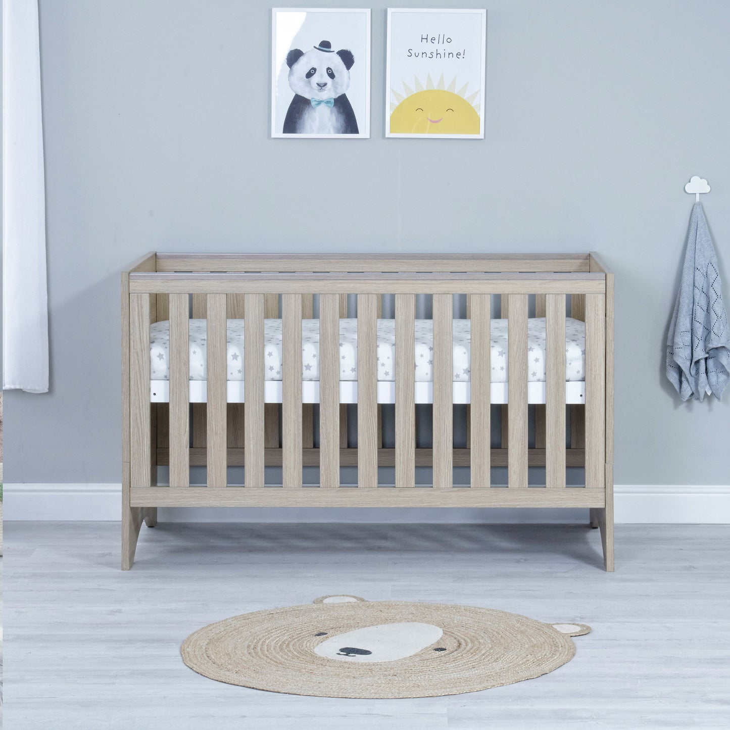 Veni Cot Bed - Oak