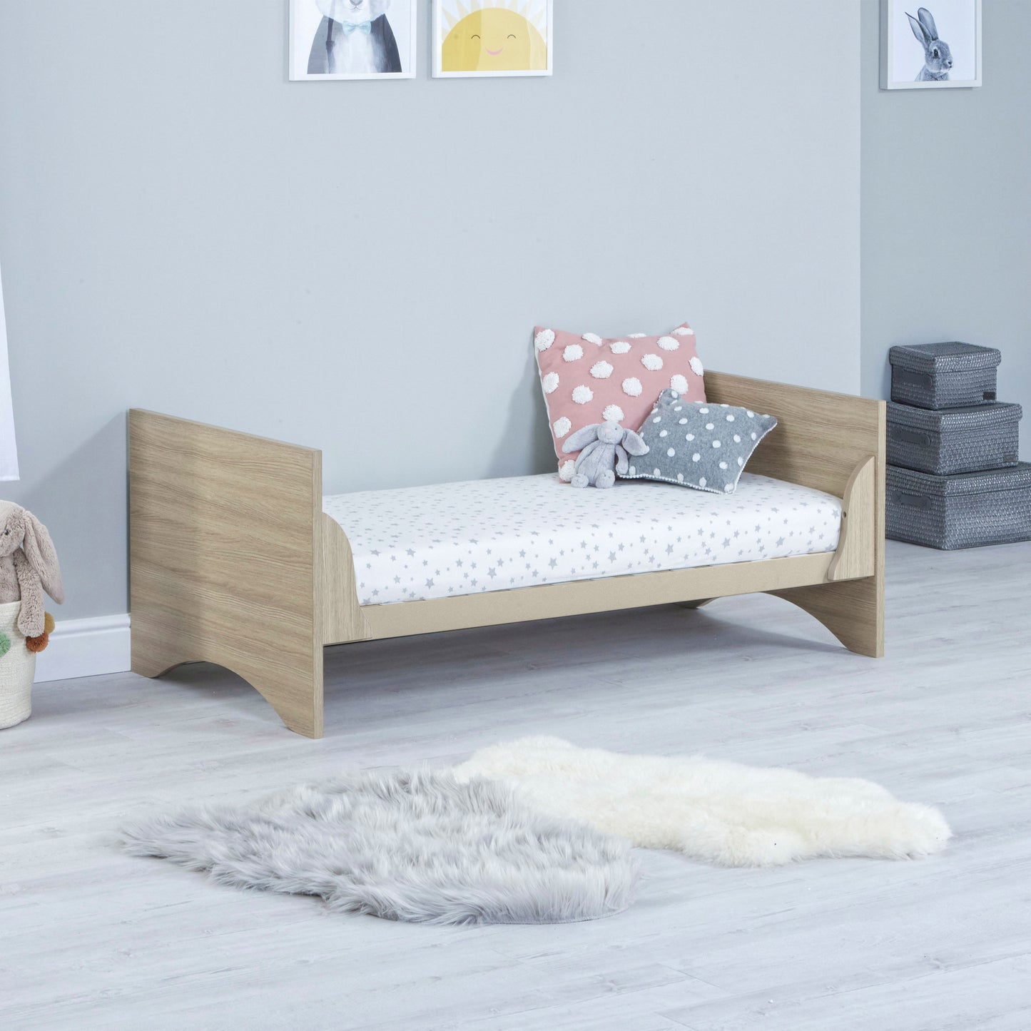 Veni Cot Bed - Oak