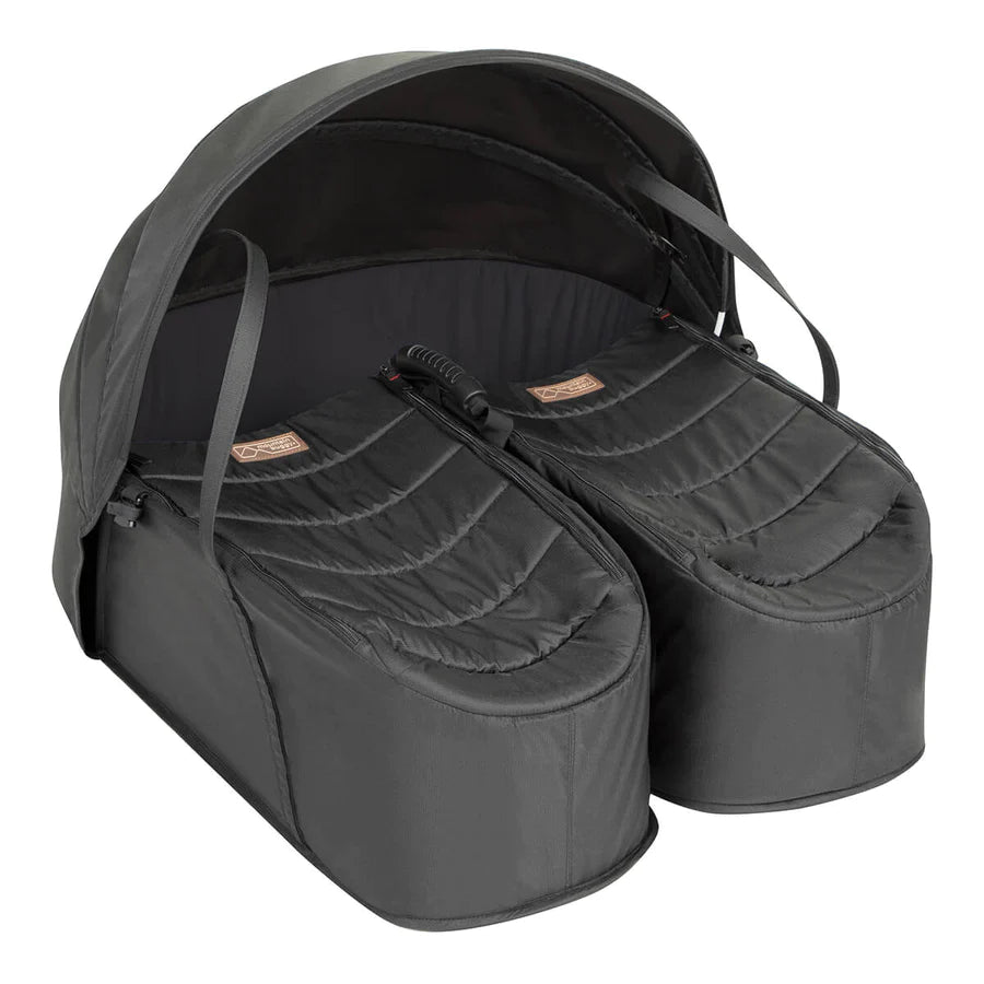 Mountain Buggy duet™ twin seat