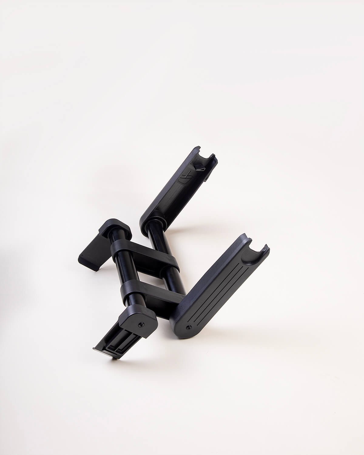 Mountain Buggy Car Seat Adaptor – duet™ v4 (Maxi-Cosi style)