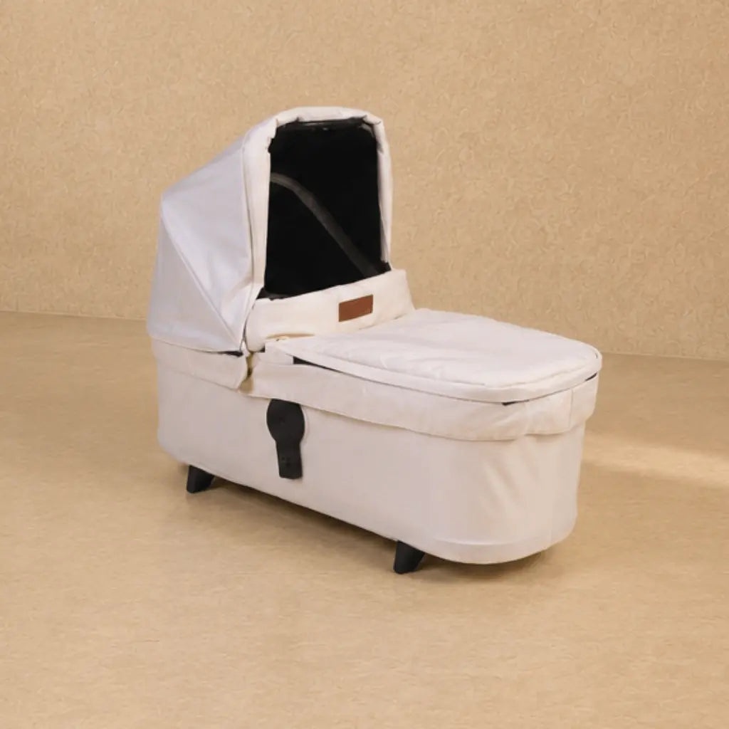 Mountain Buggy carrycot plus™ for duet™ – Artisan Collection